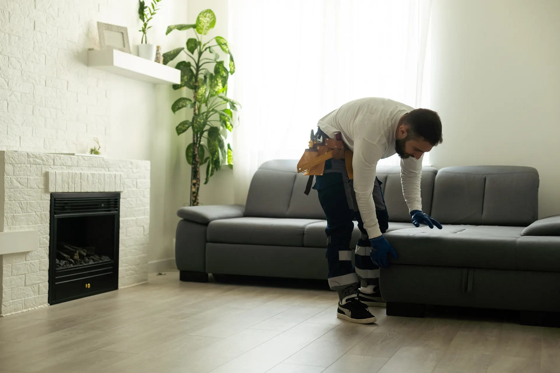 Servicio de limpieza a domicilio en una vivienda de Barcelona